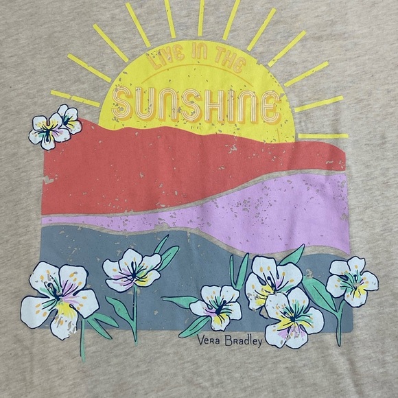 Vera Bradley NWT “Live In The Sunshine” Floral Graphic T-Shirt Sz. XS - Picture 4 of 7